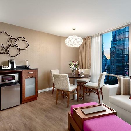 Auberge Vancouver Hotel Екстер'єр фото