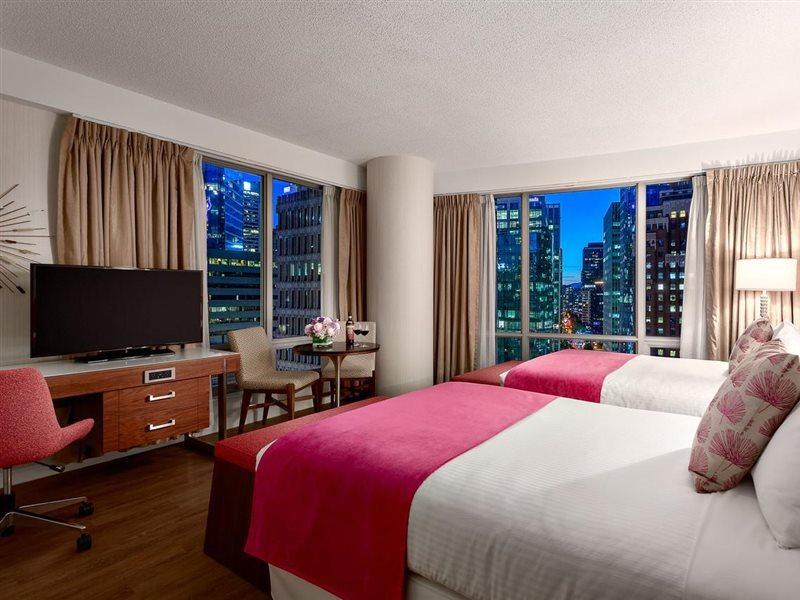 Auberge Vancouver Hotel Екстер'єр фото