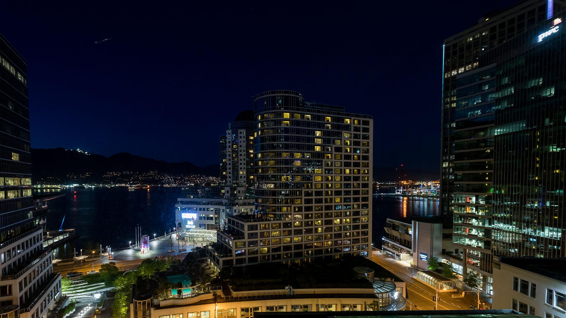 Auberge Vancouver Hotel Екстер'єр фото