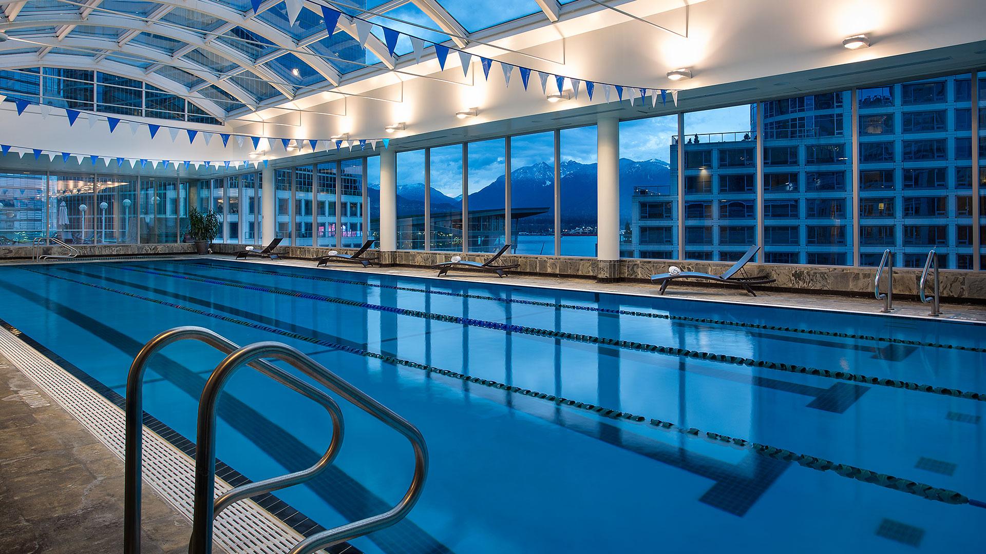 Auberge Vancouver Hotel Екстер'єр фото