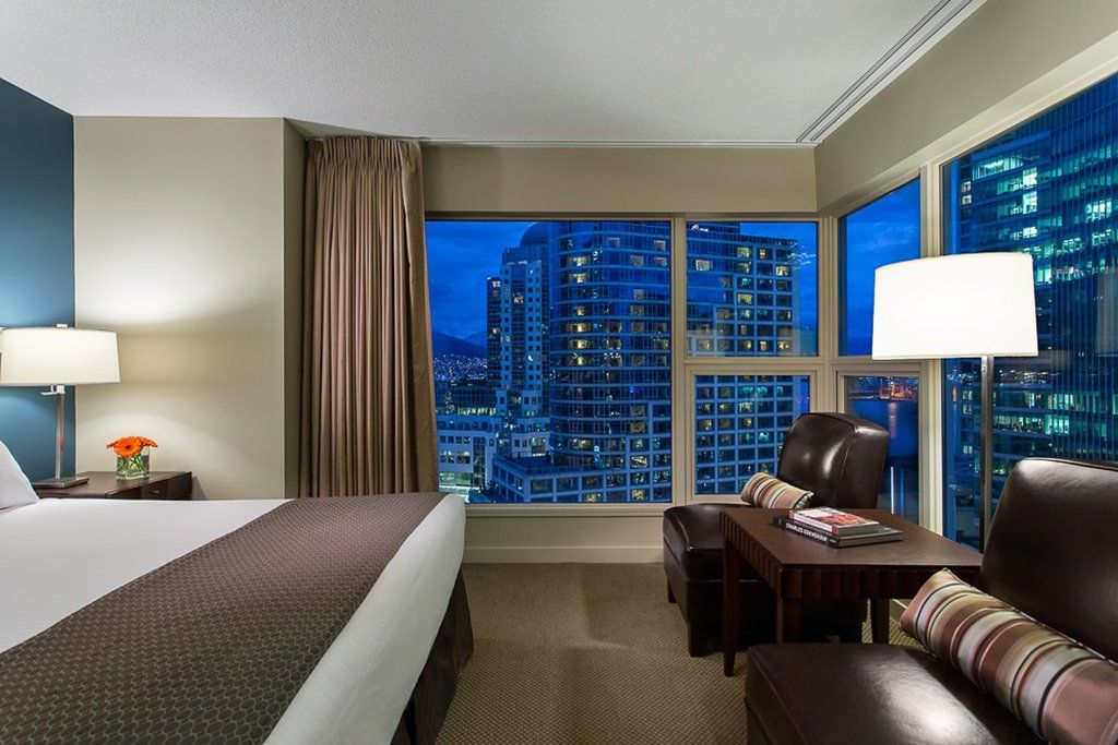 Auberge Vancouver Hotel Екстер'єр фото