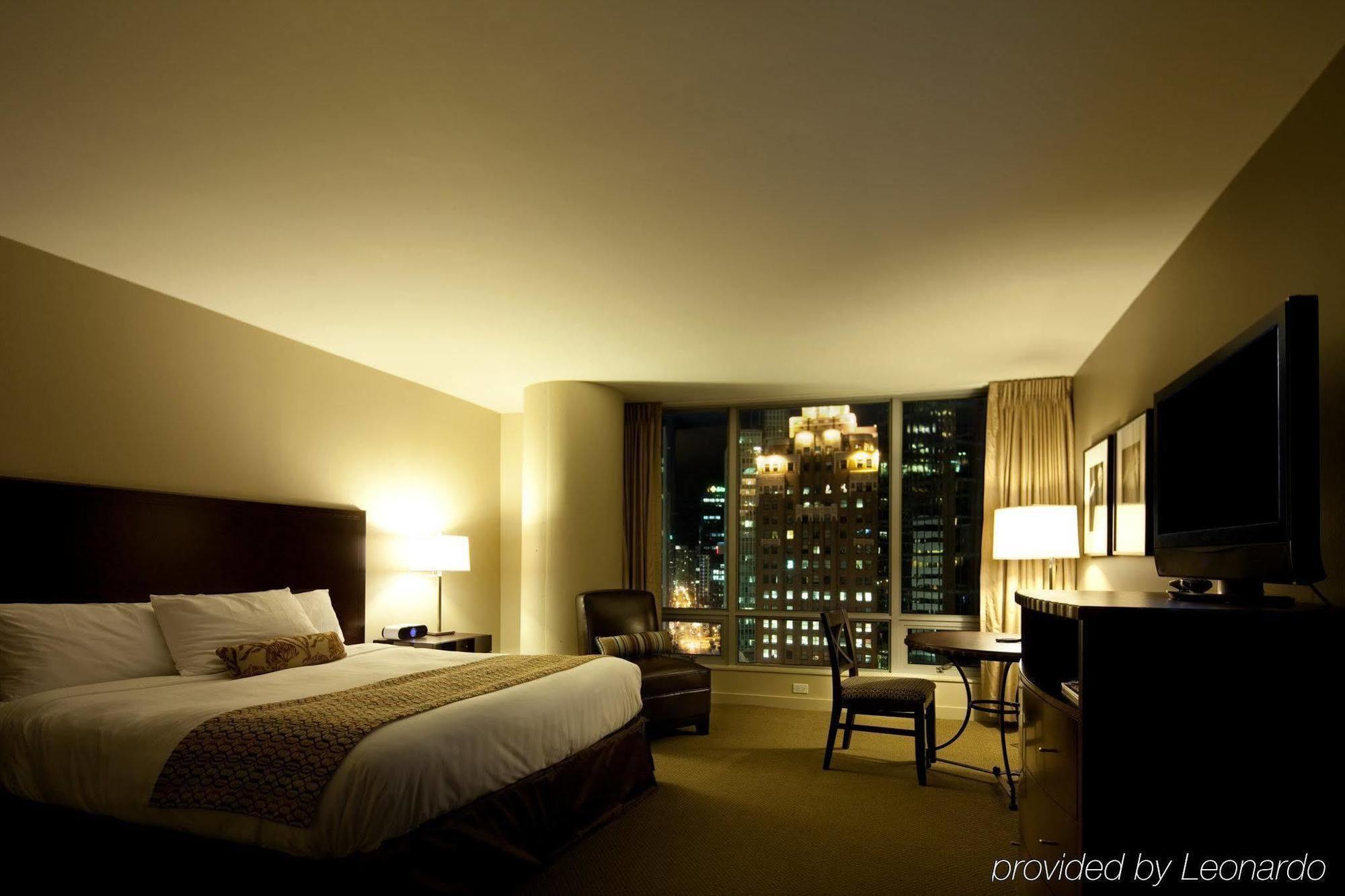 Auberge Vancouver Hotel Номер фото