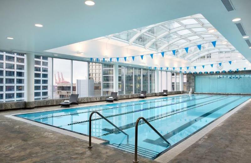 Auberge Vancouver Hotel Екстер'єр фото