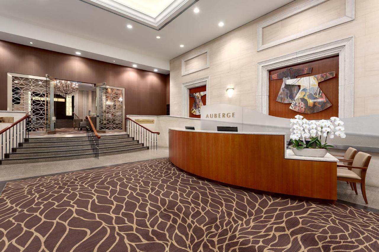 Auberge Vancouver Hotel Екстер'єр фото